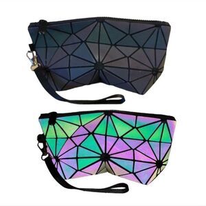 Lumikay Original Brand Geometric Holographic Makeup Case (1) NWT